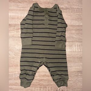 Green, striped 1-piece